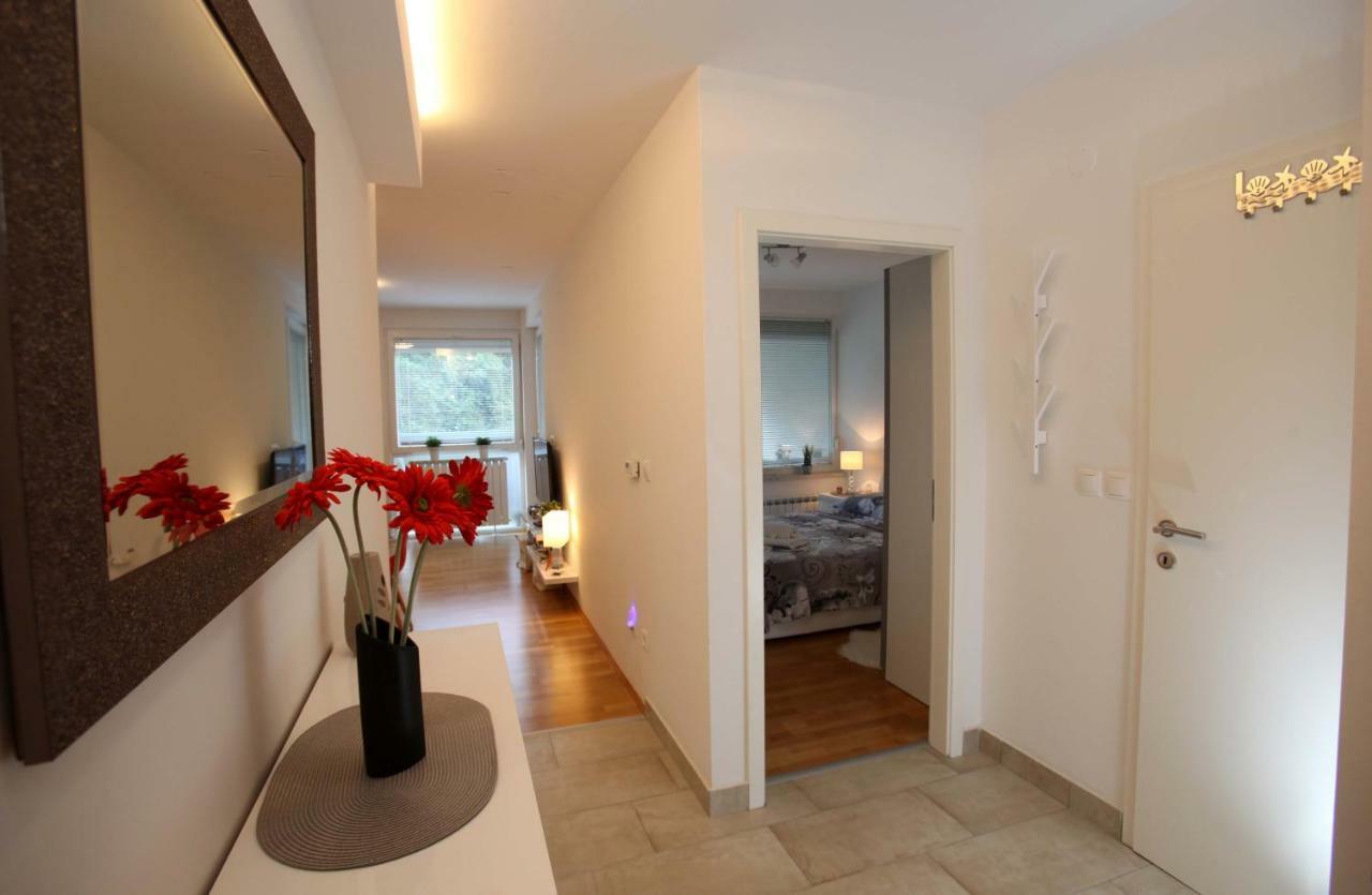 Apartment West リエカ エクステリア 写真