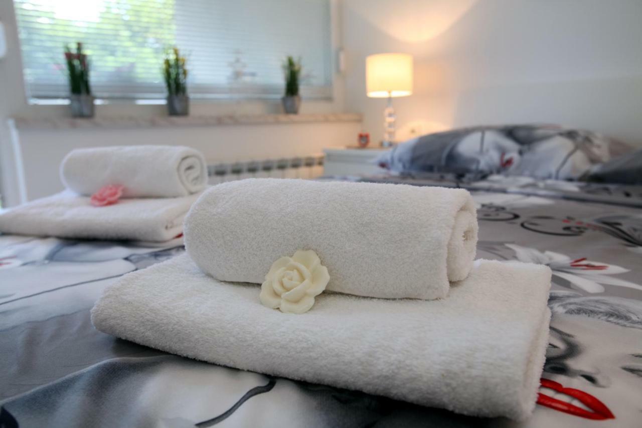 Apartment West リエカ エクステリア 写真