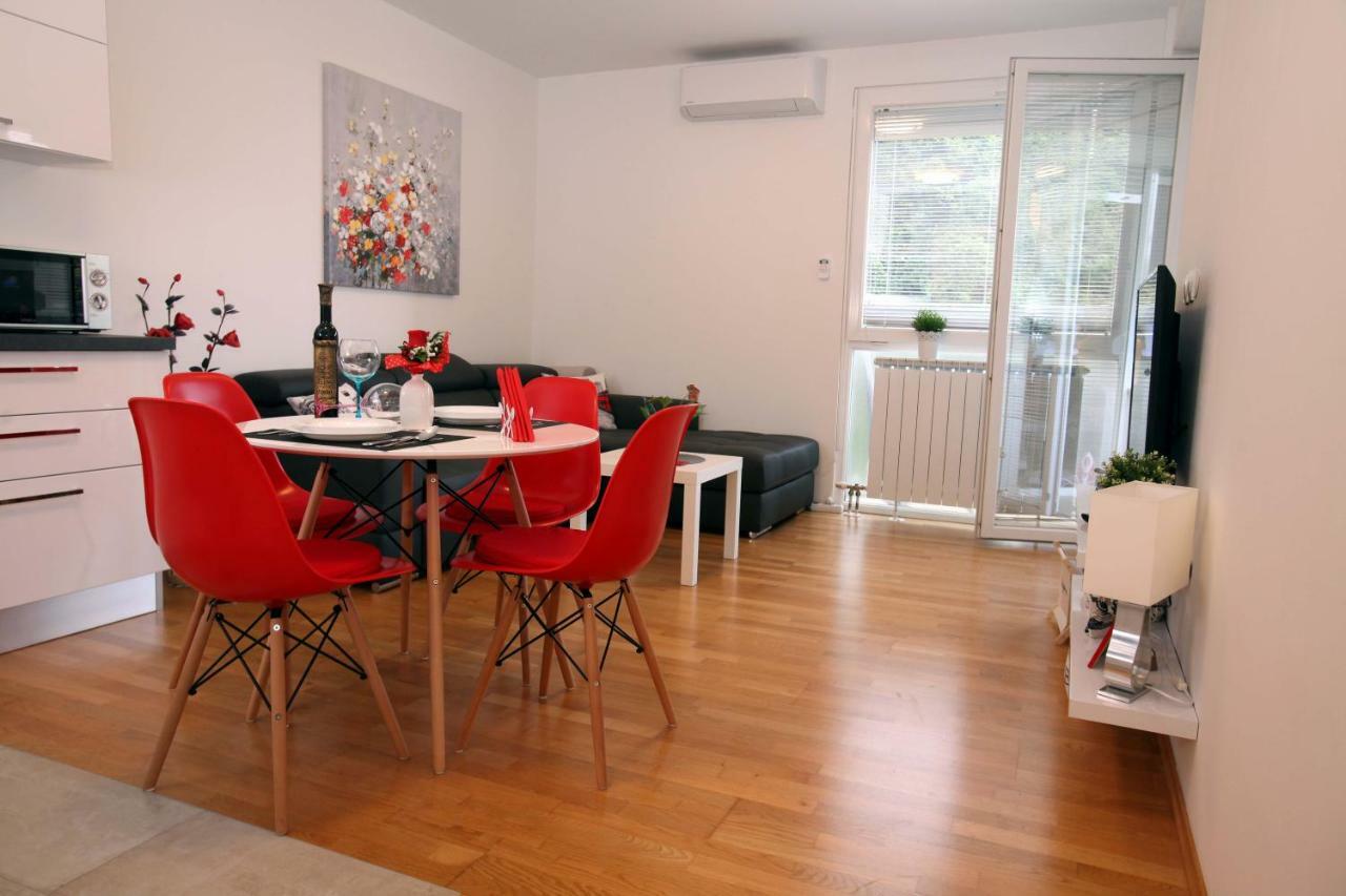 Apartment West リエカ エクステリア 写真